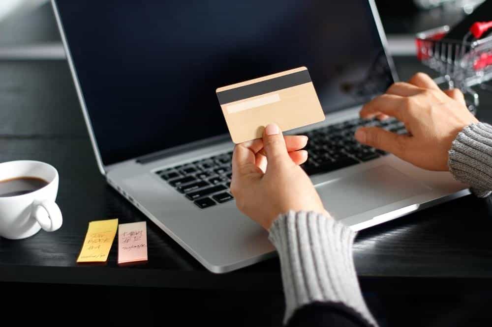 How to Select the Right Credit Card Processing Services